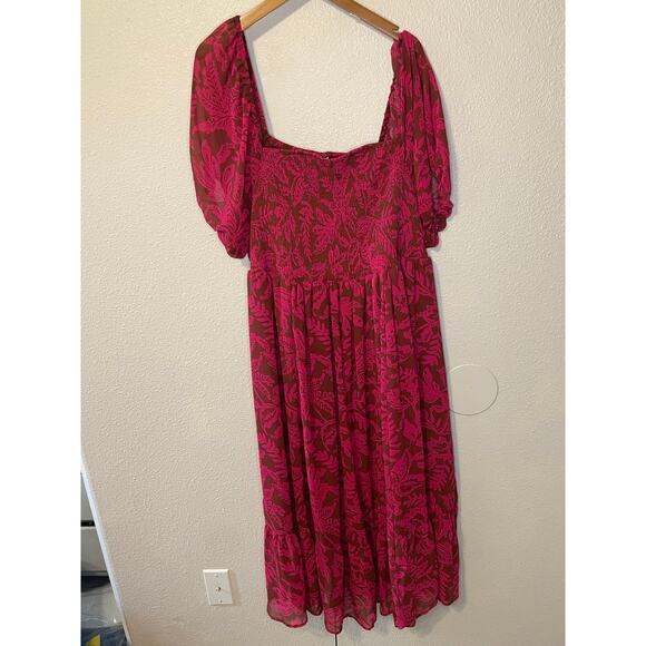 Torrid Cottage Core Smocked Bust Puff Sleeve Red Floral Midi Dress Size 2 (2X) - Picture 3 of 13